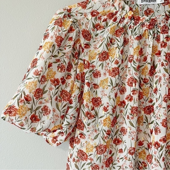 Roommates NWT Semi-Sheer Floral Print Blouse Short Puff Sleeves Size XL - Picture 3 of 11